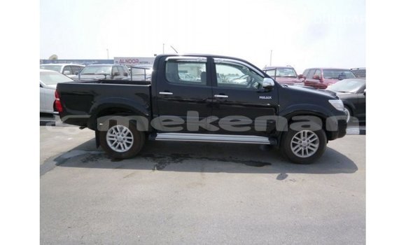 Buy Import Toyota Hilux Black Car in Import - Dubai in Aragatsotn Buy Import Toyota Hilux Black Car in Import - Dubai in Aragatsotn