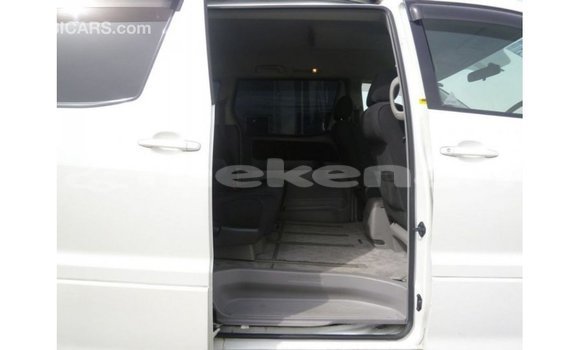 Buy Import Toyota Alphard White Car in Import - Dubai in Aragatsotn Buy Import Toyota Alphard White Car in Import - Dubai in Aragatsotn