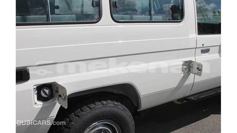 Big with watermark toyota land cruiser aragatsotn import dubai 2380