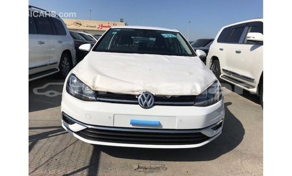 Buy Import Volkswagen Golf White Car in Import - Dubai in Aragatsotn Buy Import Volkswagen Golf White Car in Import - Dubai in Aragatsotn