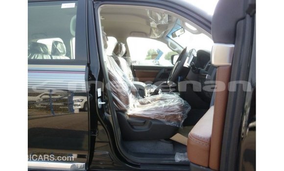 Buy Import Toyota Land Cruiser Black Car in Import - Dubai in Aragatsotn Buy Import Toyota Land Cruiser Black Car in Import - Dubai in Aragatsotn