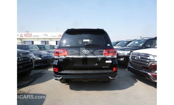 Buy Import Toyota Land Cruiser Black Car in Import - Dubai in Aragatsotn Buy Import Toyota Land Cruiser Black Car in Import - Dubai in Aragatsotn