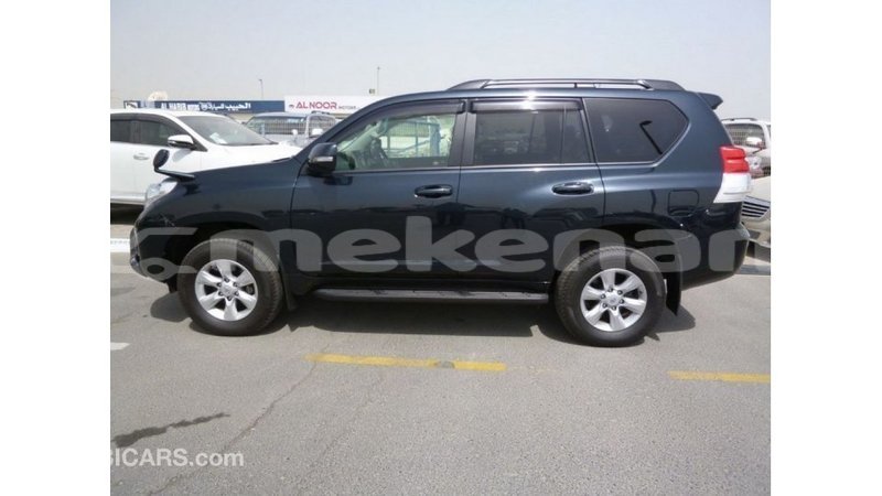 Big with watermark toyota prado aragatsotn import dubai 2394