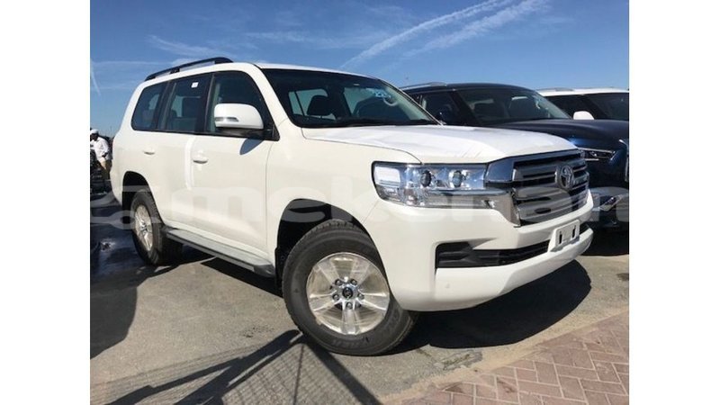 Big with watermark toyota land cruiser aragatsotn import dubai 2398