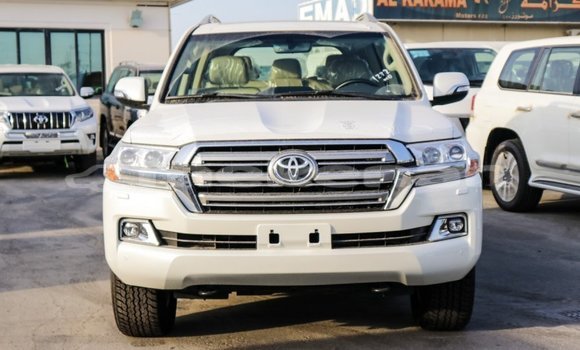 Buy Import Toyota Land Cruiser White Car in Import - Dubai in Aragatsotn Buy Import Toyota Land Cruiser White Car in Import - Dubai in Aragatsotn