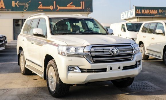 Buy Import Toyota Land Cruiser White Car in Import - Dubai in Aragatsotn Buy Import Toyota Land Cruiser White Car in Import - Dubai in Aragatsotn