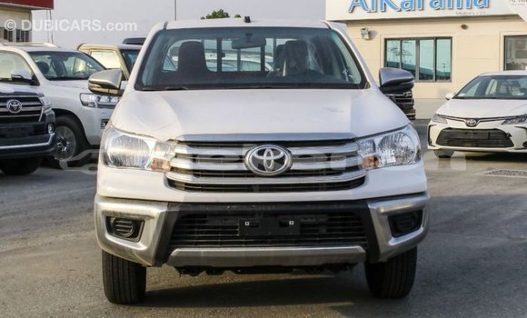 Buy Import Toyota Hilux White Car in Import - Dubai in Aragatsotn Buy Import Toyota Hilux White Car in Import - Dubai in Aragatsotn