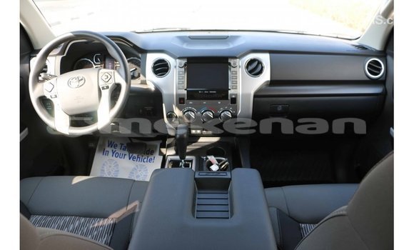 Buy Import Toyota Tundra White Car in Import - Dubai in Aragatsotn Buy Import Toyota Tundra White Car in Import - Dubai in Aragatsotn