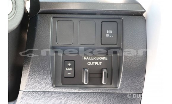 Buy Import Toyota Tundra White Car in Import - Dubai in Aragatsotn Buy Import Toyota Tundra White Car in Import - Dubai in Aragatsotn