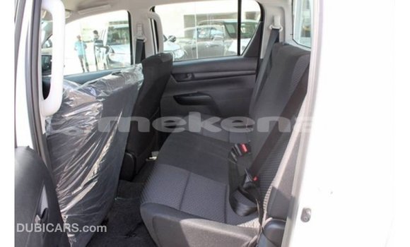 Buy Import Toyota Hilux White Car in Import - Dubai in Aragatsotn Buy Import Toyota Hilux White Car in Import - Dubai in Aragatsotn