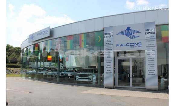 Buy Import Toyota Hilux White Car in Import - Dubai in Aragatsotn Buy Import Toyota Hilux White Car in Import - Dubai in Aragatsotn