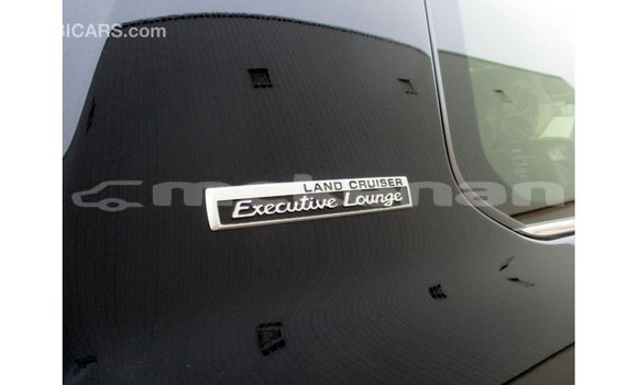 Buy Import Toyota Land Cruiser Black Car in Import - Dubai in Aragatsotn Buy Import Toyota Land Cruiser Black Car in Import - Dubai in Aragatsotn