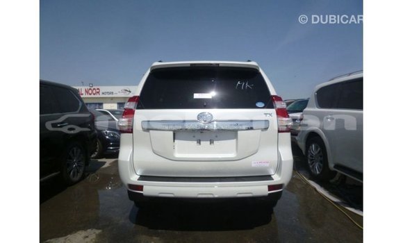 Buy Import Toyota Prado White Car in Import - Dubai in Aragatsotn Buy Import Toyota Prado White Car in Import - Dubai in Aragatsotn