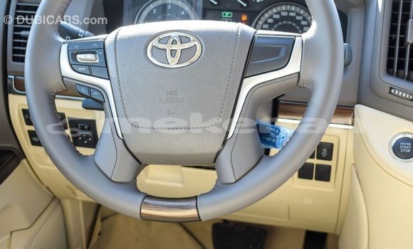 Buy Import Toyota Land Cruiser Black Car in Import - Dubai in Aragatsotn Buy Import Toyota Land Cruiser Black Car in Import - Dubai in Aragatsotn