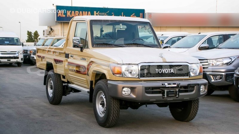 Big with watermark toyota land cruiser aragatsotn import dubai 2415