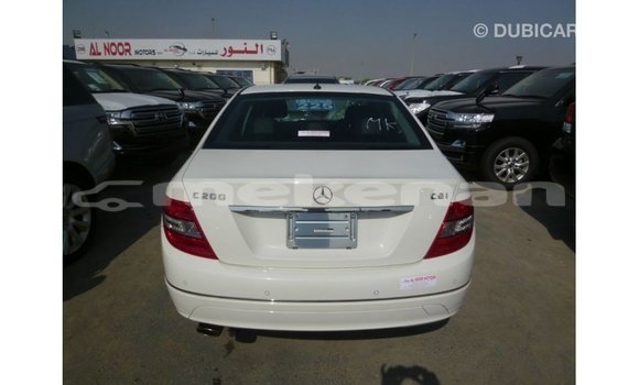 Buy Import Mercedes-Benz 200 White Car in Import - Dubai in Aragatsotn Buy Import Mercedes-Benz 200 White Car in Import - Dubai in Aragatsotn
