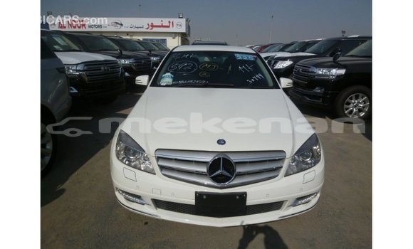 Buy Import Mercedes-Benz 200 White Car in Import - Dubai in Aragatsotn Buy Import Mercedes-Benz 200 White Car in Import - Dubai in Aragatsotn