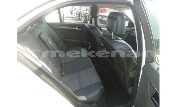 Buy Import Mercedes-Benz 200 White Car in Import - Dubai in Aragatsotn Buy Import Mercedes-Benz 200 White Car in Import - Dubai in Aragatsotn