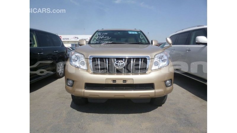 Big with watermark toyota prado aragatsotn import dubai 2424