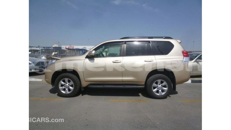 Big with watermark toyota prado aragatsotn import dubai 2424