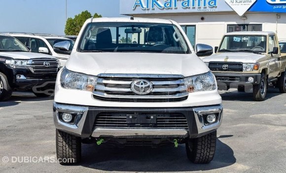 Buy Import Toyota Hilux White Car in Import - Dubai in Aragatsotn Buy Import Toyota Hilux White Car in Import - Dubai in Aragatsotn