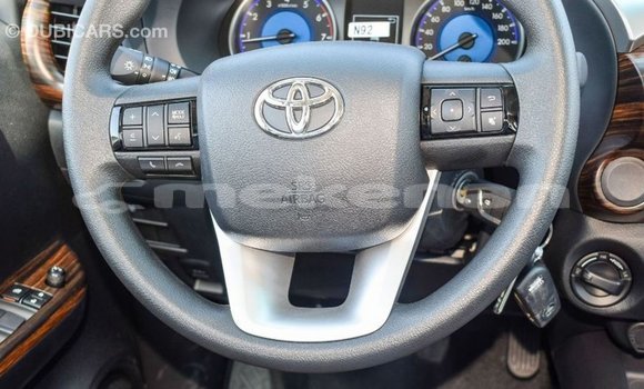 Buy Import Toyota Hilux White Car in Import - Dubai in Aragatsotn Buy Import Toyota Hilux White Car in Import - Dubai in Aragatsotn