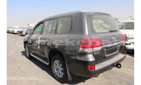 Buy Import Toyota Land Cruiser Black Car in Import - Dubai in Aragatsotn Buy Import Toyota Land Cruiser Black Car in Import - Dubai in Aragatsotn