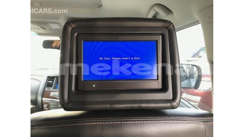 Big with watermark nissan patrol aragatsotn import dubai 2434