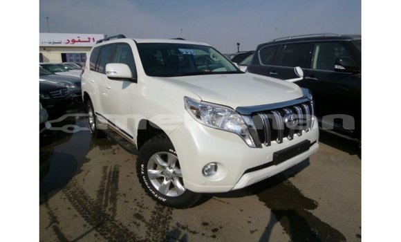 Buy Import Toyota Prado White Car in Import - Dubai in Aragatsotn Buy Import Toyota Prado White Car in Import - Dubai in Aragatsotn