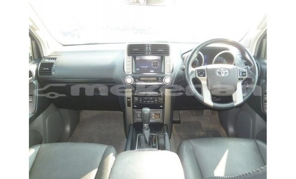 Buy Import Toyota Prado White Car in Import - Dubai in Aragatsotn Buy Import Toyota Prado White Car in Import - Dubai in Aragatsotn