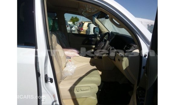 Buy Import Lexus LX White Car in Import - Dubai in Aragatsotn Buy Import Lexus LX White Car in Import - Dubai in Aragatsotn
