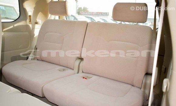 Buy Import Toyota Land Cruiser White Car in Import - Dubai in Aragatsotn Buy Import Toyota Land Cruiser White Car in Import - Dubai in Aragatsotn