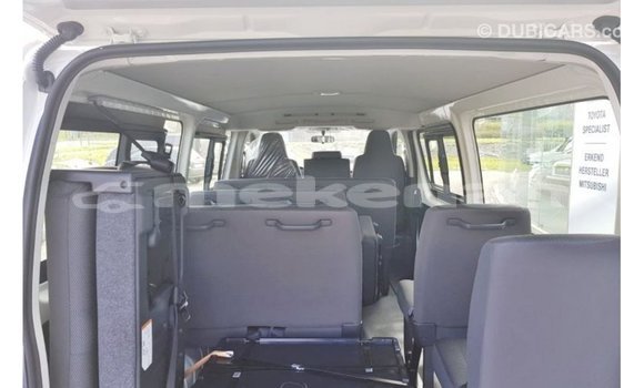 Buy Import Toyota Hiace White Car in Import - Dubai in Aragatsotn Buy Import Toyota Hiace White Car in Import - Dubai in Aragatsotn