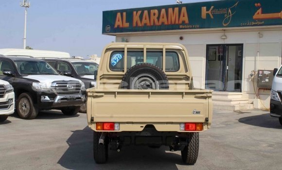 Buy Import Toyota Land Cruiser Beige Car in Import - Dubai in Aragatsotn Buy Import Toyota Land Cruiser Beige Car in Import - Dubai in Aragatsotn