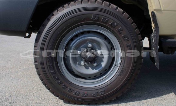 Buy Import Toyota Land Cruiser Beige Car in Import - Dubai in Aragatsotn Buy Import Toyota Land Cruiser Beige Car in Import - Dubai in Aragatsotn