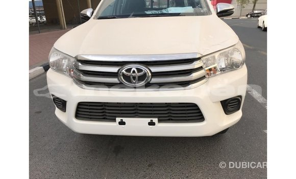 Buy Import Toyota Hilux White Car in Import - Dubai in Aragatsotn Buy Import Toyota Hilux White Car in Import - Dubai in Aragatsotn