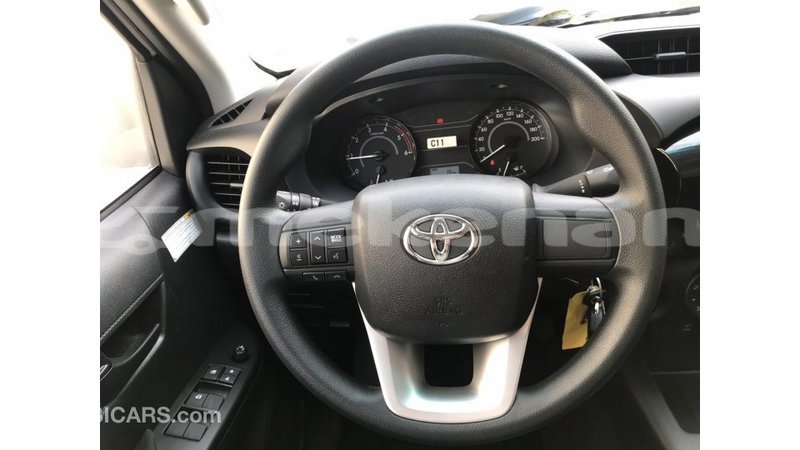 Big with watermark toyota hilux aragatsotn import dubai 2452