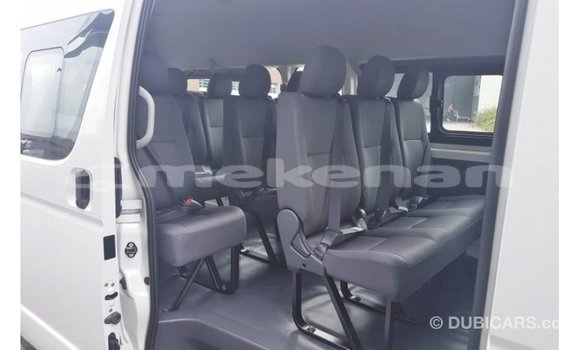 Buy Import Toyota Hiace White Car in Import - Dubai in Aragatsotn Buy Import Toyota Hiace White Car in Import - Dubai in Aragatsotn