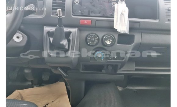 Buy Import Toyota Hiace White Car in Import - Dubai in Aragatsotn Buy Import Toyota Hiace White Car in Import - Dubai in Aragatsotn