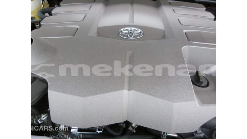 Big with watermark toyota land cruiser aragatsotn import dubai 2456