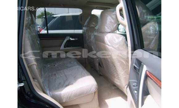 Buy Import Toyota Land Cruiser Black Car in Import - Dubai in Aragatsotn Buy Import Toyota Land Cruiser Black Car in Import - Dubai in Aragatsotn
