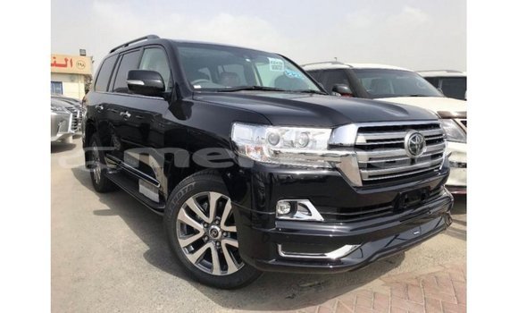 Buy Import Toyota Land Cruiser Black Car in Import - Dubai in Aragatsotn Buy Import Toyota Land Cruiser Black Car in Import - Dubai in Aragatsotn