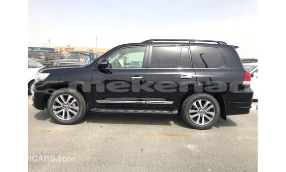 Buy Import Toyota Land Cruiser Black Car in Import - Dubai in Aragatsotn Buy Import Toyota Land Cruiser Black Car in Import - Dubai in Aragatsotn