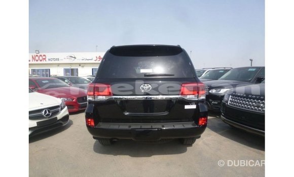 Buy Import Toyota Land Cruiser Black Car in Import - Dubai in Aragatsotn Buy Import Toyota Land Cruiser Black Car in Import - Dubai in Aragatsotn