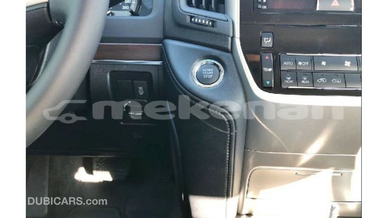 Big with watermark toyota land cruiser aragatsotn import dubai 2472