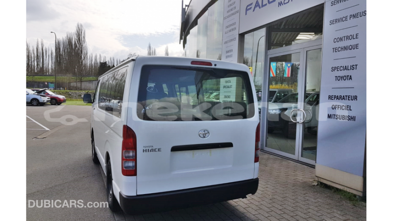 Big with watermark toyota hiace aragatsotn import dubai 2473