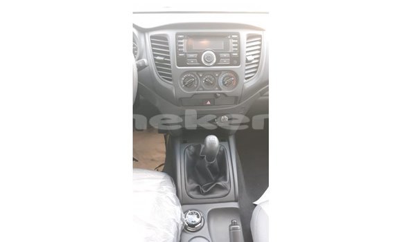 Buy Import Mitsubishi L200 White Car in Import - Dubai in Aragatsotn Buy Import Mitsubishi L200 White Car in Import - Dubai in Aragatsotn