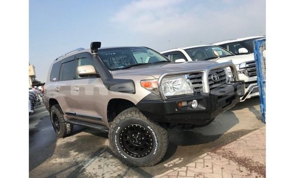 Buy Import Toyota Land Cruiser Other Car in Import - Dubai in Aragatsotn Buy Import Toyota Land Cruiser Other Car in Import - Dubai in Aragatsotn