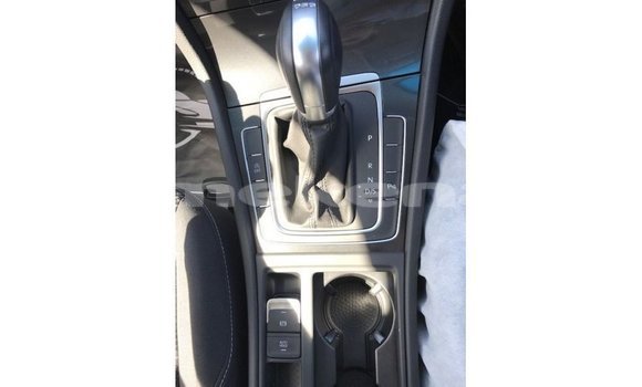 Buy Import Volkswagen Golf Other Car in Import - Dubai in Aragatsotn Buy Import Volkswagen Golf Other Car in Import - Dubai in Aragatsotn