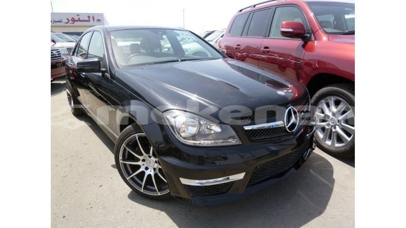 Big with watermark mercedes benz 200 aragatsotn import dubai 2484
